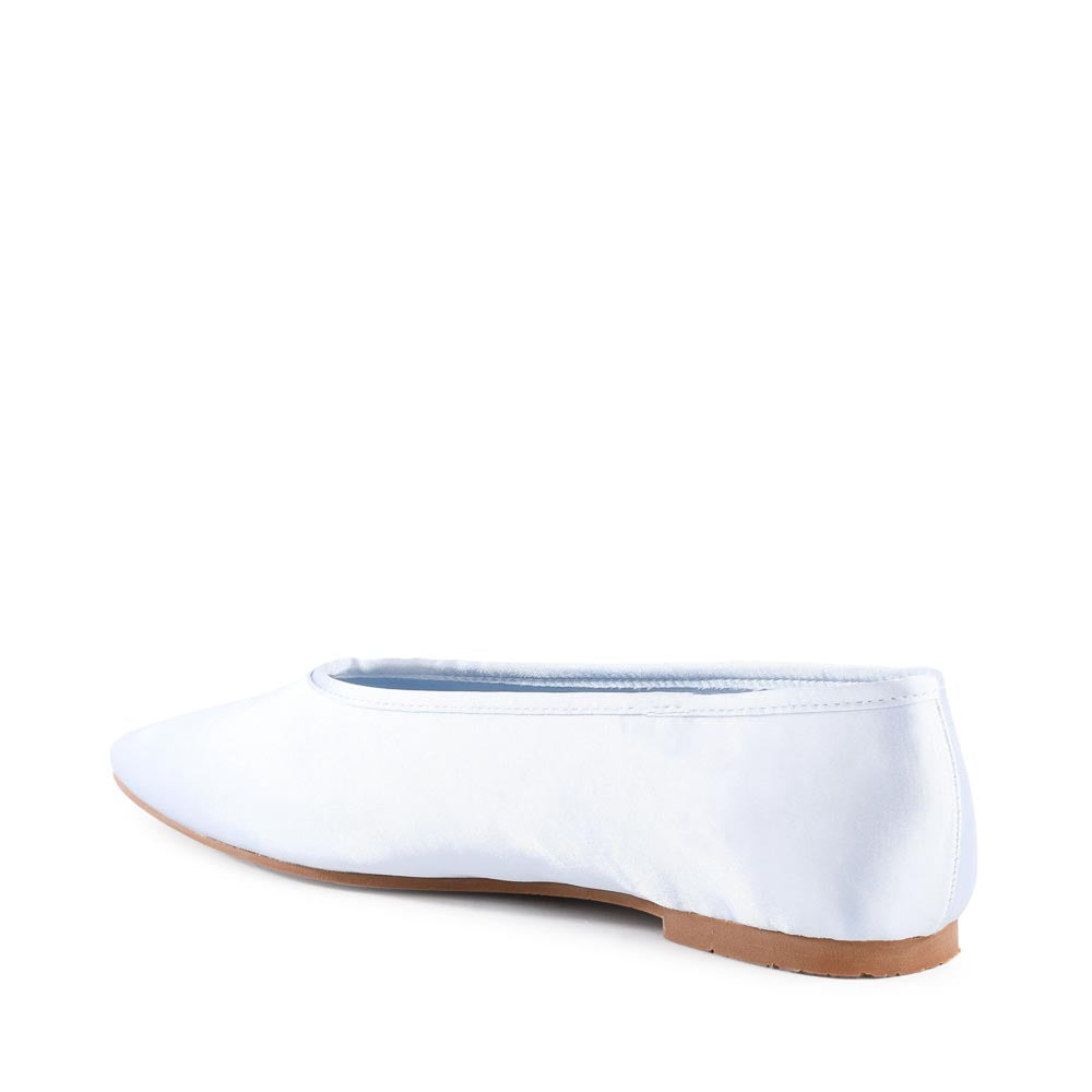 フラットシューズ【OTZ】Tulea Check Flat Shoes 2色◆送料込 Georgette Flat – Seychelles Footwear
