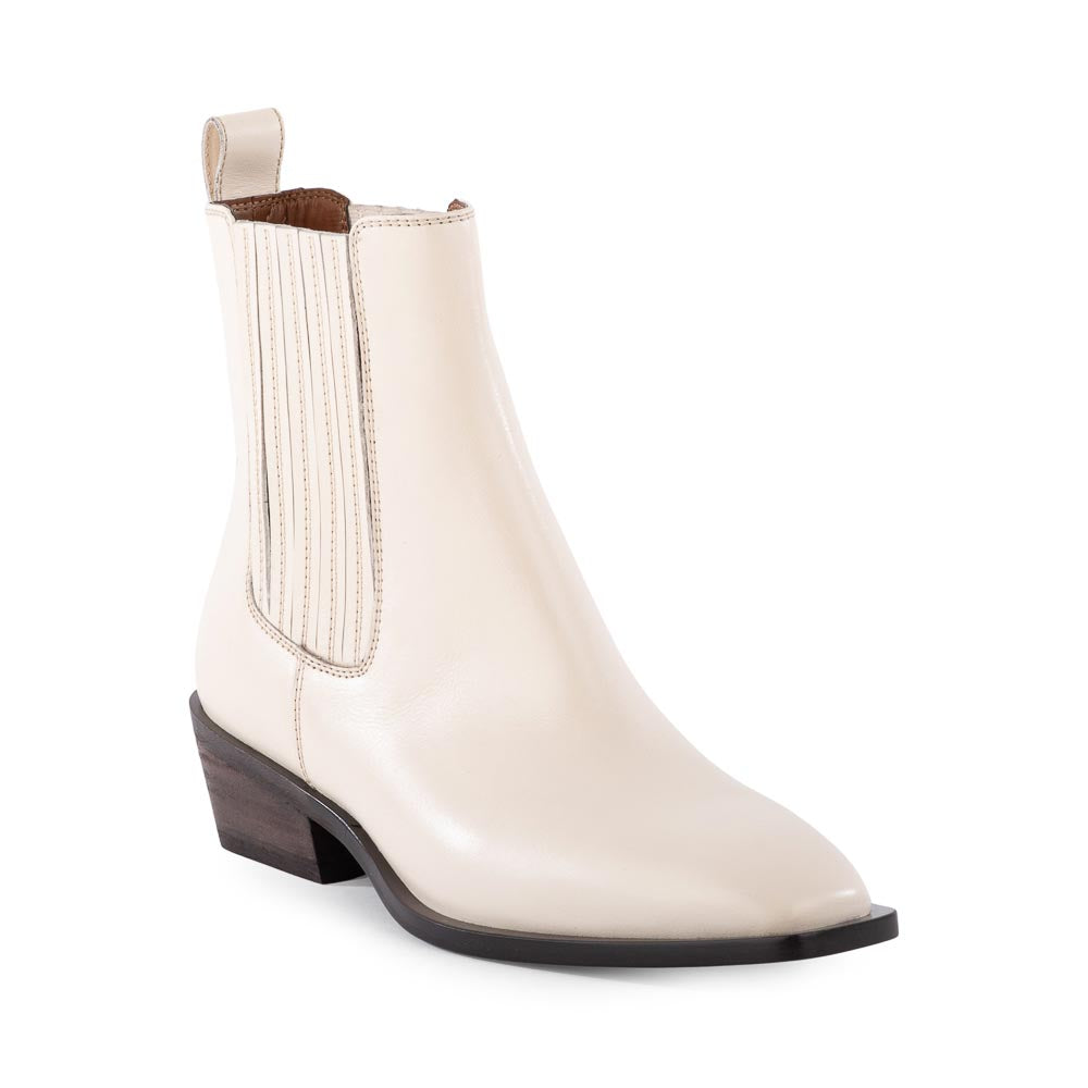 Hold Me Down Boot