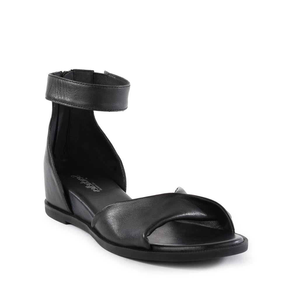 Look Up Sandal
