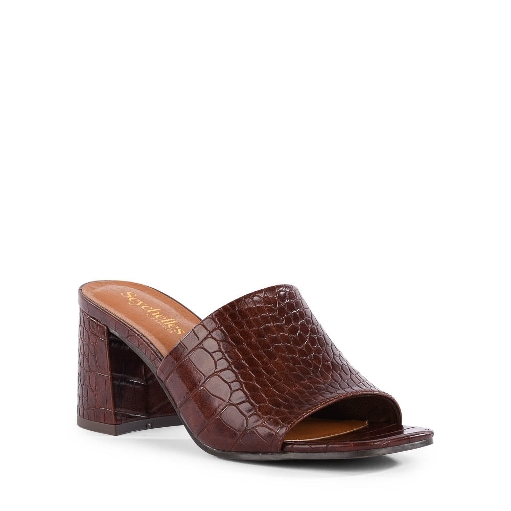 Adapt III Sandal