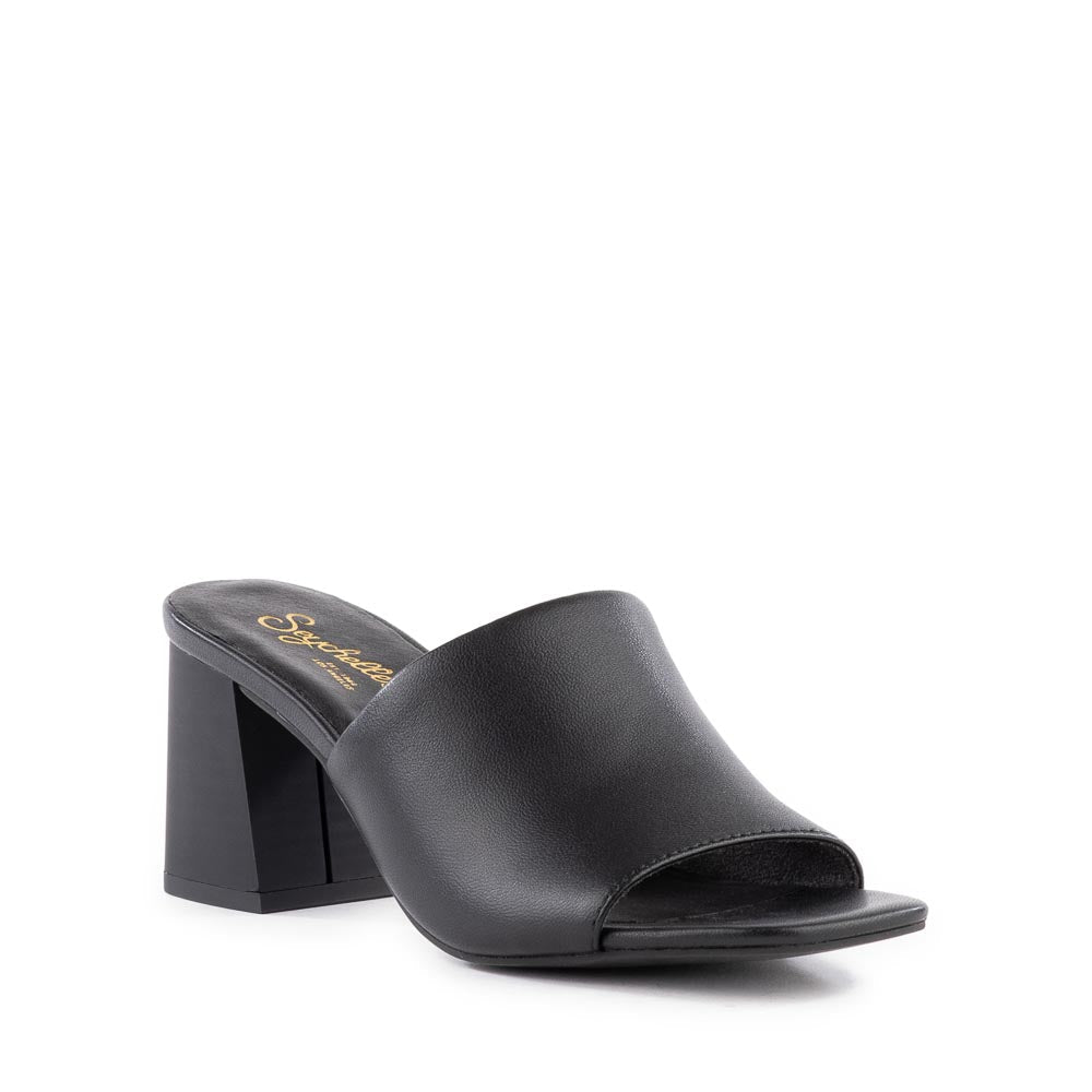 Adapt Sandal