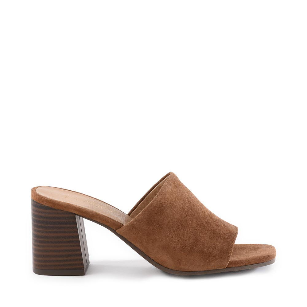 Adapt Sandal