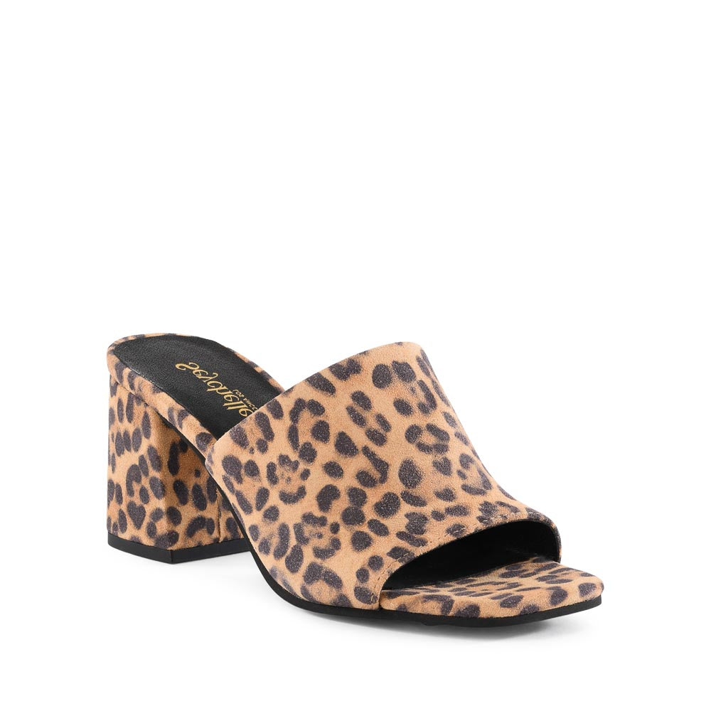Adapt Sandal