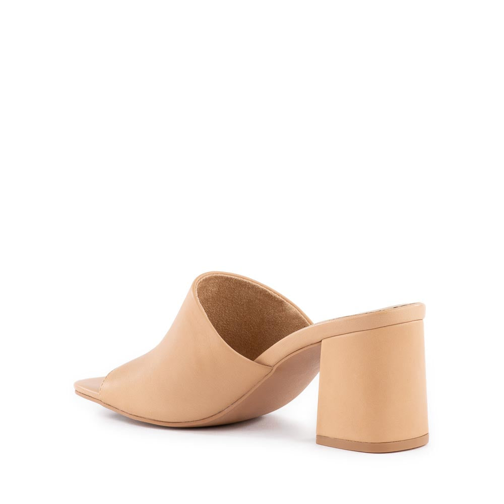 Adapt Sandal