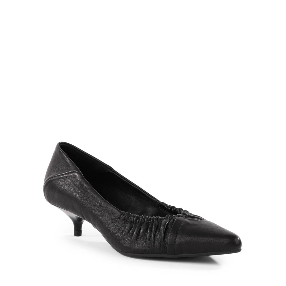 Award Season Heel