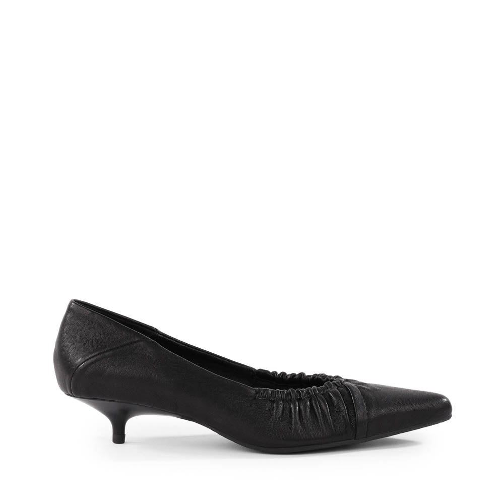 Award Season Heel