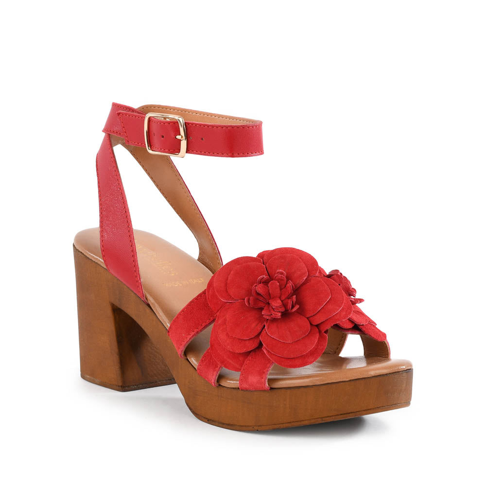 Chasing Sunsets Heel