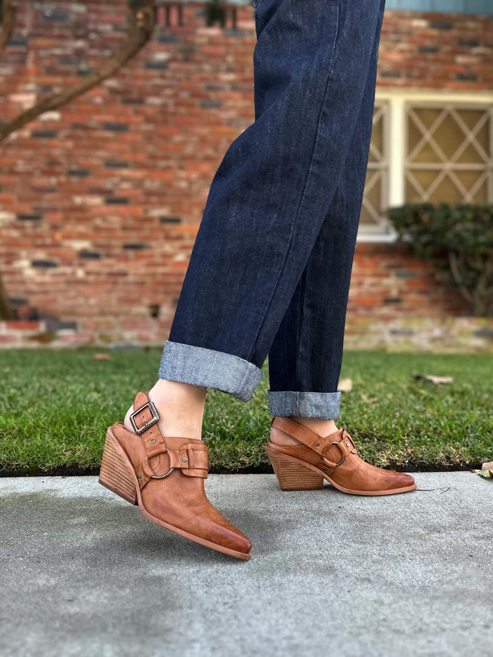 Classified Heel