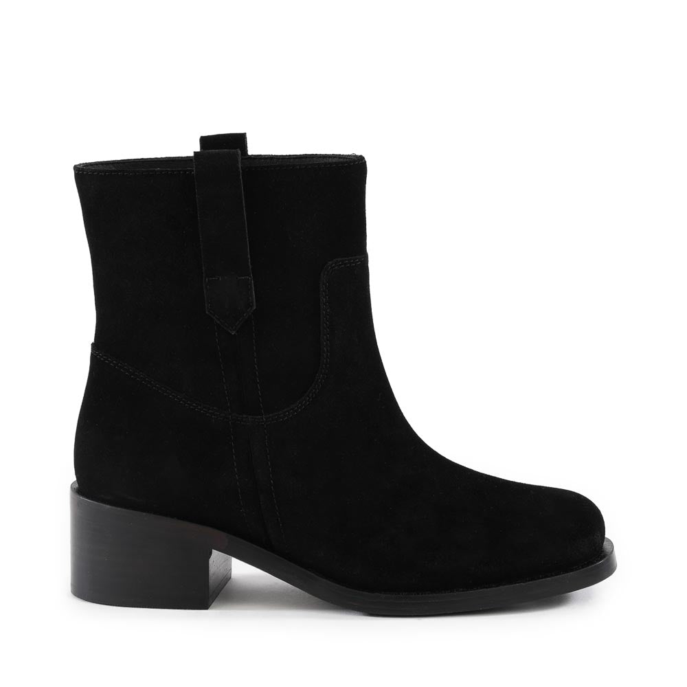 Cozy Boot