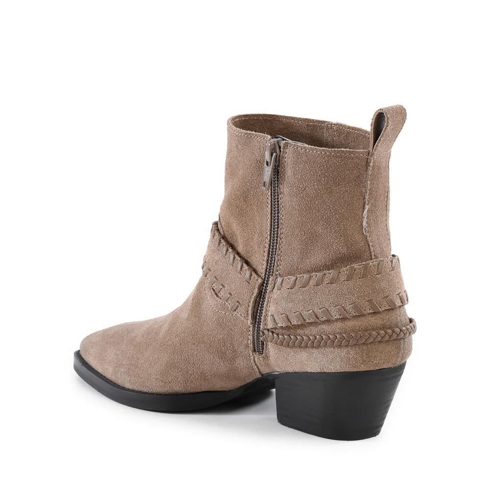 Easy Peasy Boot