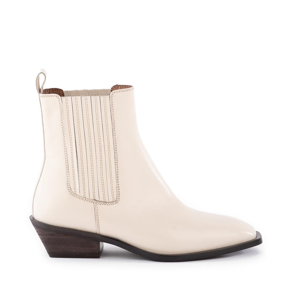 Hold Me Down Boot