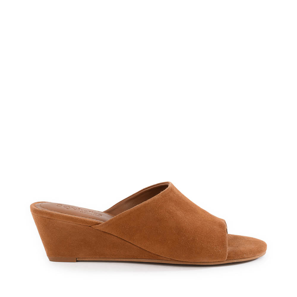 Isn't She Lovely Wedge