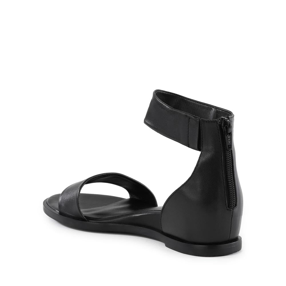 Lofty Sandal