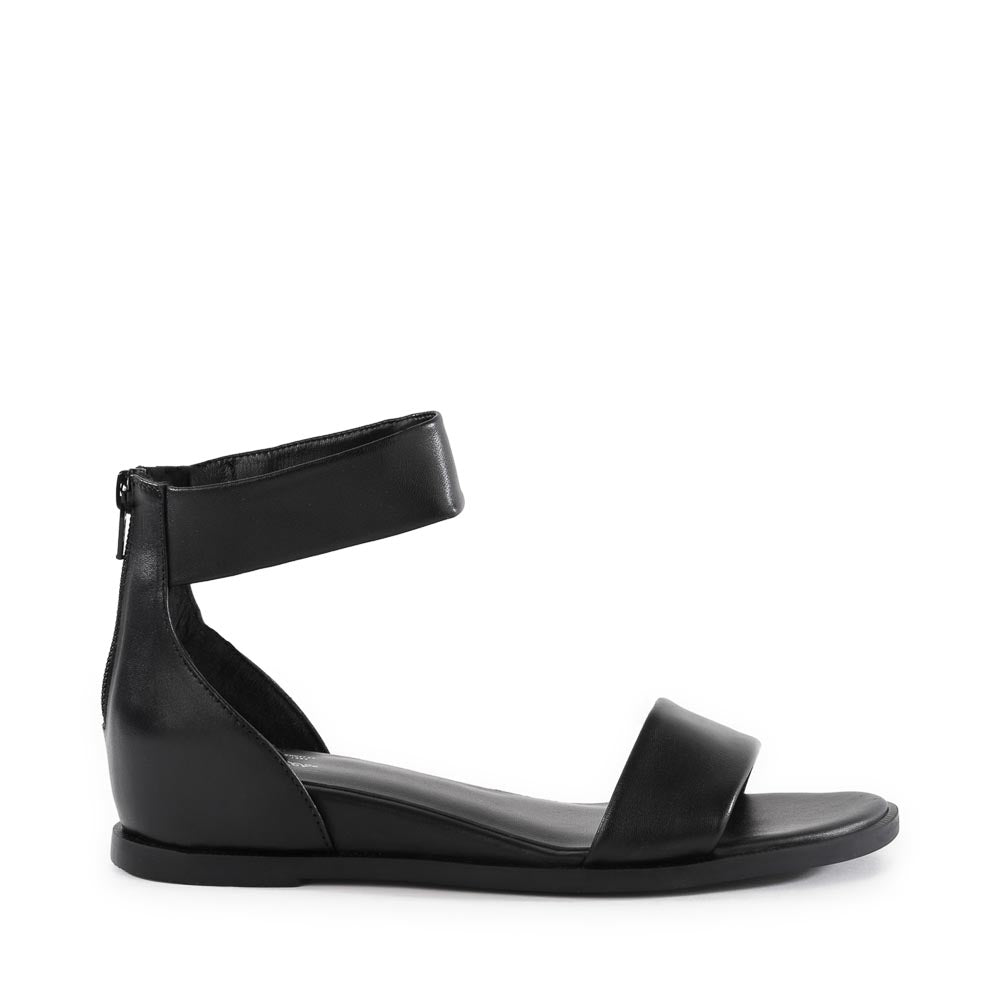 Lofty Sandal