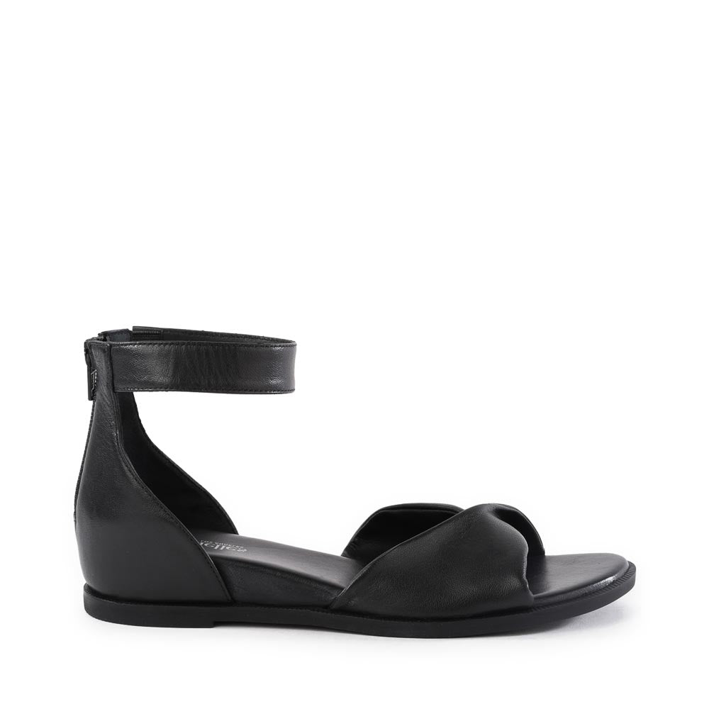 Look Up Sandal
