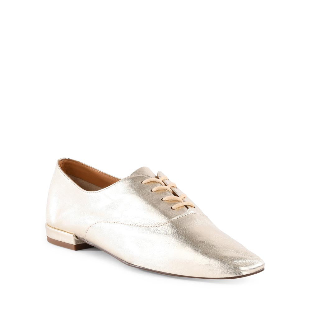 Starlet Flat