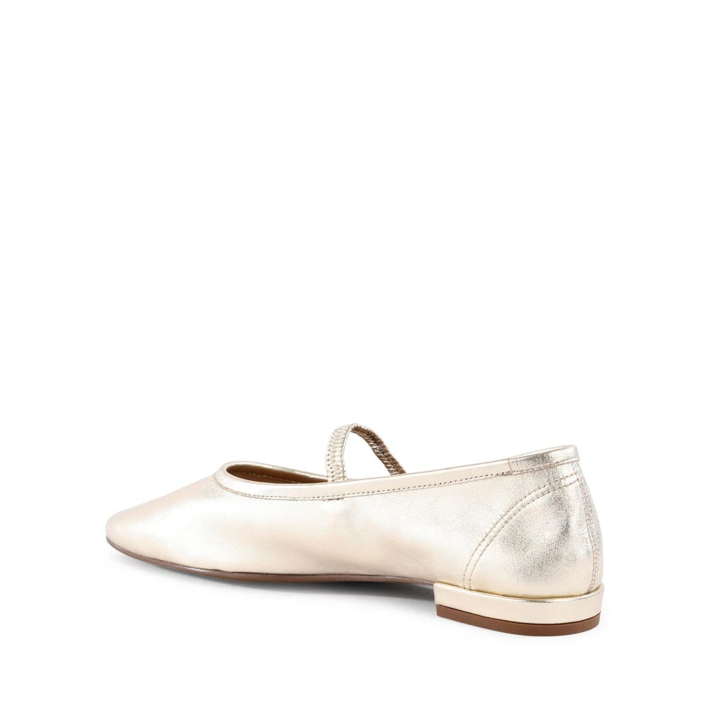Sweetheart Flat