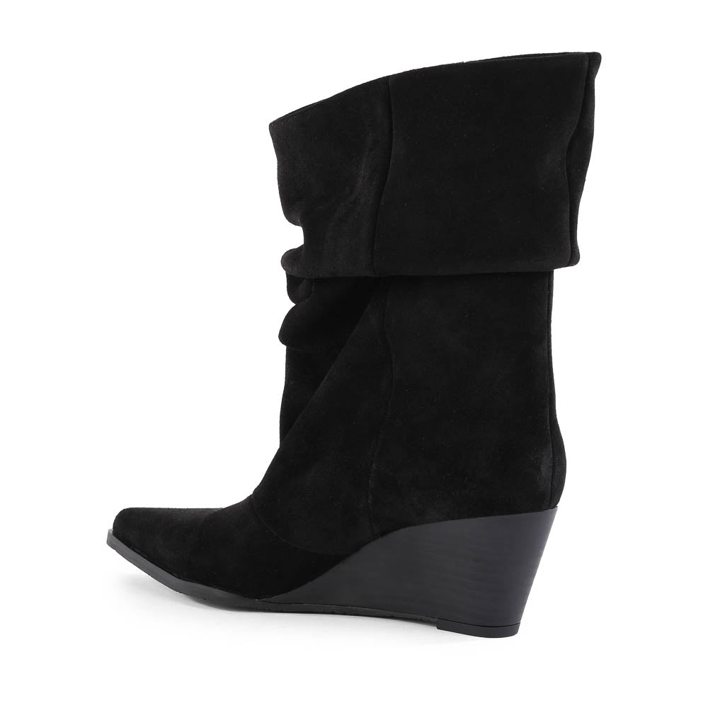 The Getty Boot