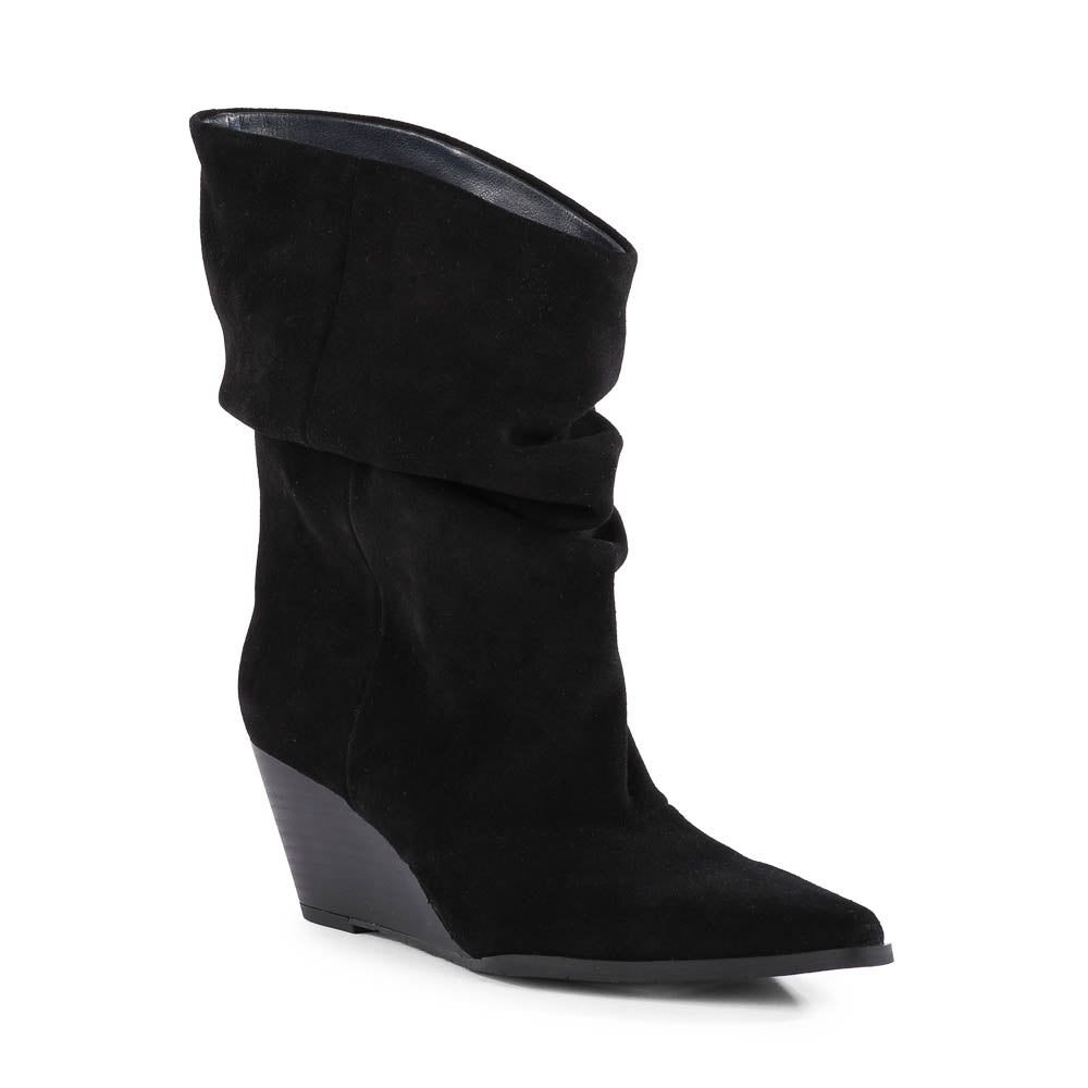 The Getty Boot