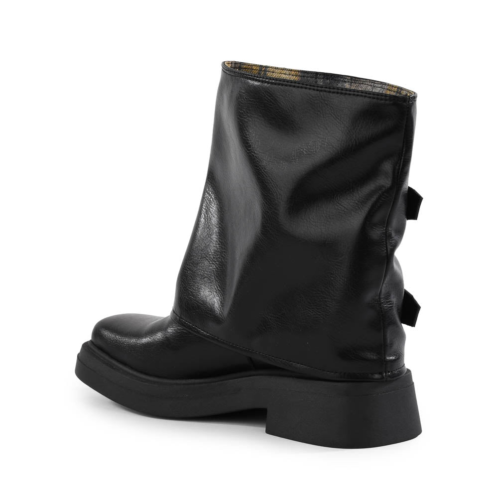 Unmatched Boot